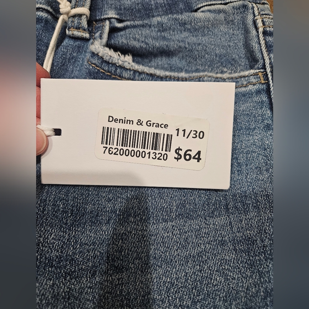 Vervet Women's Classic Straight Leg Jeans - Blue - Picture 6 of 9